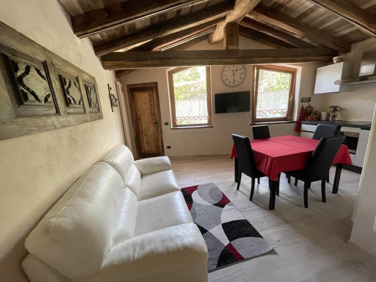 Apartament Profumo Di Legno Aosta Zewnętrze zdjęcie